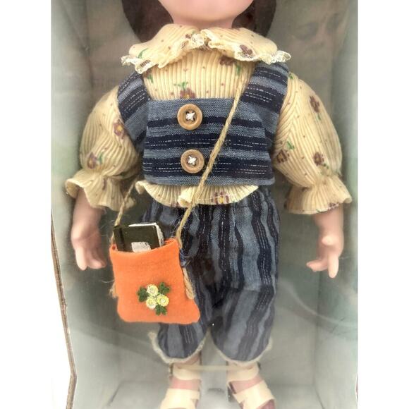 Genuine Porcelain Doll In Box Hand Painted Travel Classic Favorites Collection - Picture 6 of 13